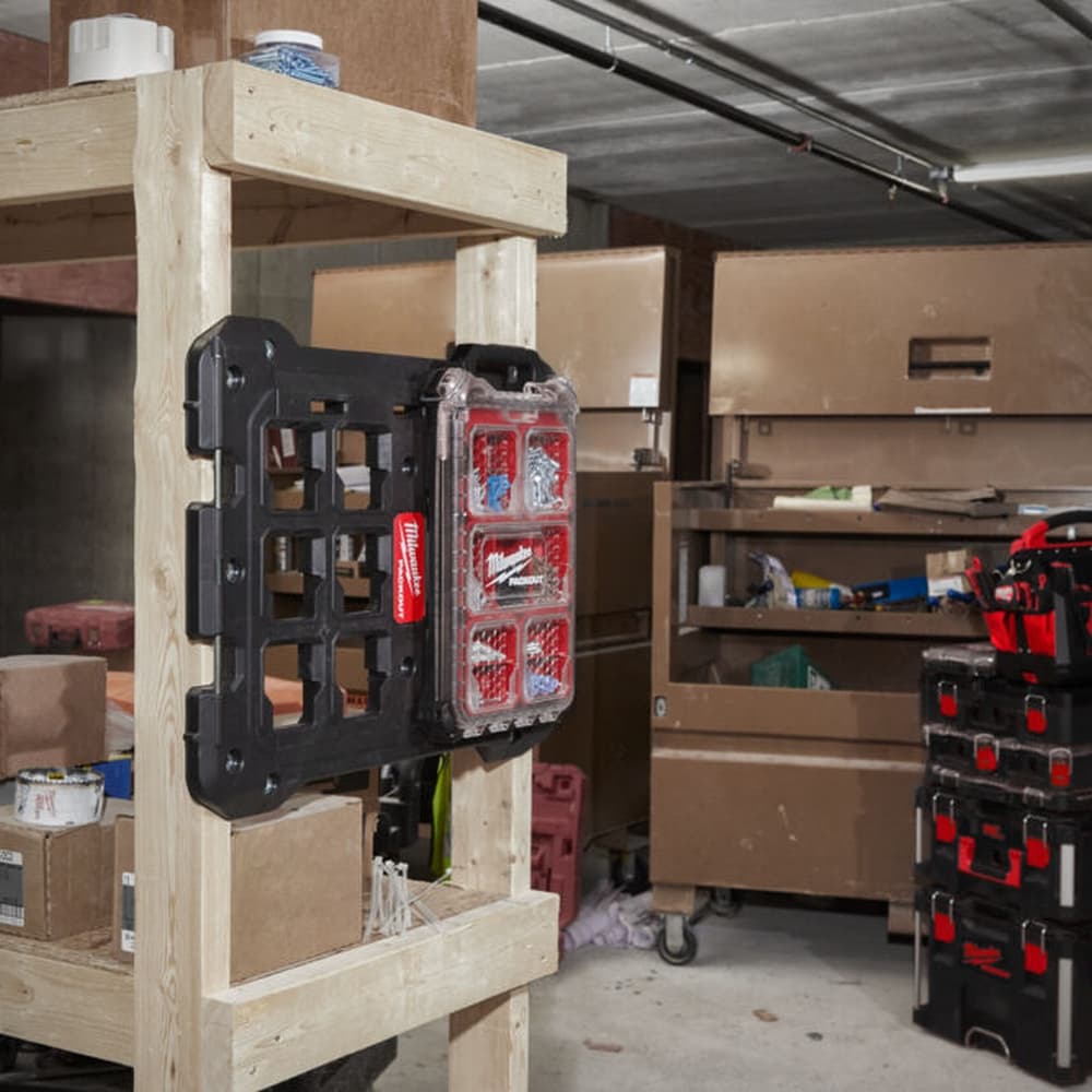 PACKOUT Kompaktni klaser