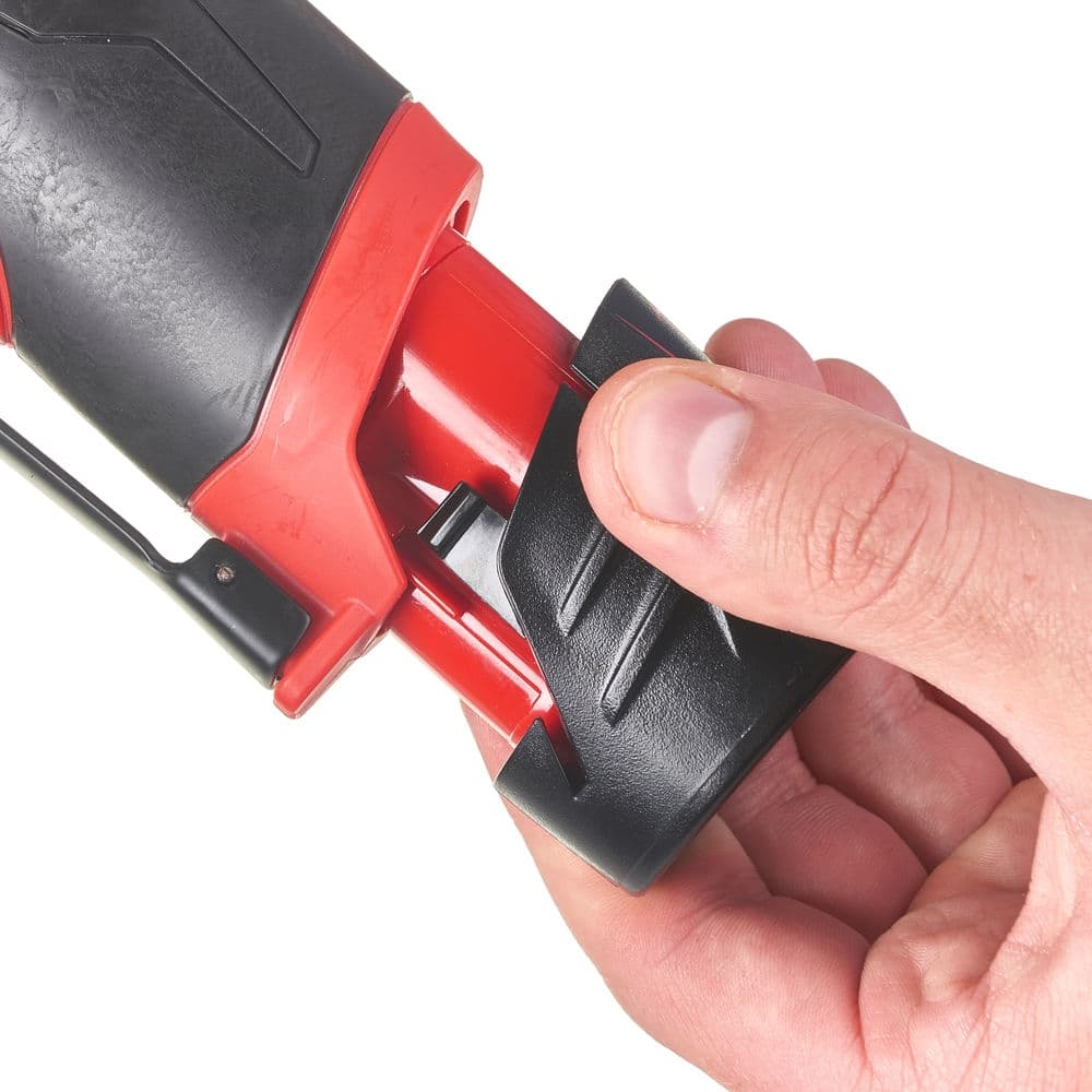 Aku. ručica sa produženom glavom 3/8” 12V – M12FIR38LR-0
