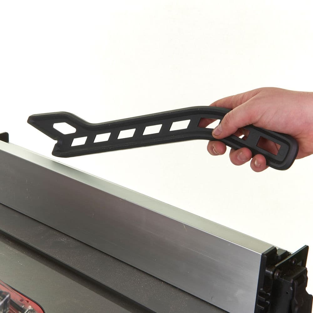 Aku. stoni cirkular 210mm 18V – M18FTS210-121B