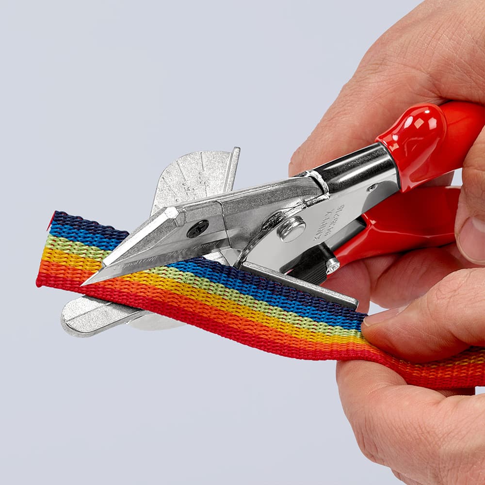 KNIPEX Makaze za kosi rez za plastične i gumene profile – 94 35 215 EAN
